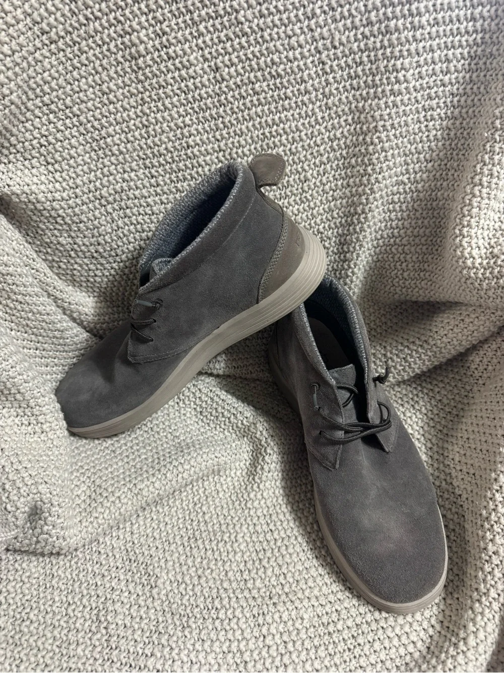 Hey Dude‎ Gray Suede Chukka Boots